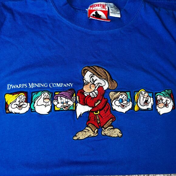 Vintage Mickey Inc Disney 7 DWARFS MINING COMPANY EMBROIDERED T-Shirt Med - Picture 5 of 8